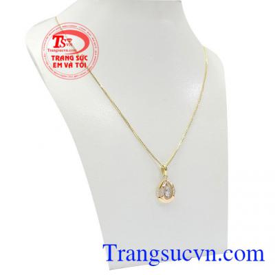 Bộ sản phẩm mang vẻ đẹp dịu dàng trang nhã thích hợp với mọi lứa tuổi,Bộ dây vàng nữ nhã nhặn