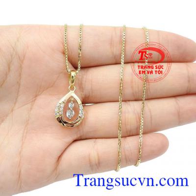 Chúng tôi chuyên cung cấp các sản phẩm hợp thời trang và đảm bảo chất lượng cao,Bộ dây vàng nữ nhã nhặn