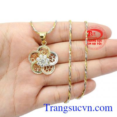 Sản phẩm được bảo hành 12 tháng, chất lượng cao, giao hàng toàn quốc,Bộ dây vàng nữ sang trọng 18k
