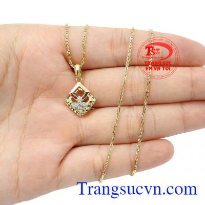 Sản phẩm thích hợp làm quà tặng cho người thân hoặc bạn bè,Bộ dây vàng nữ tinh tế