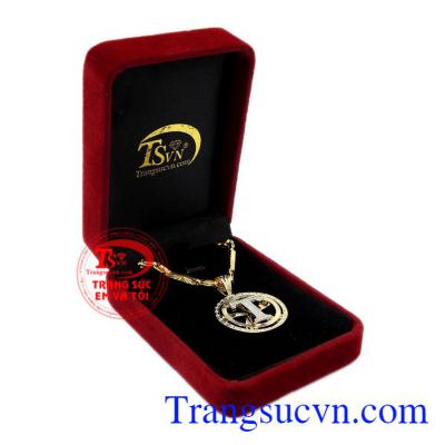 Bộ mặt dây chữ T cá tính