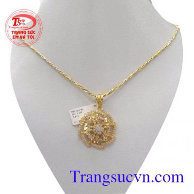 Bộ trang sức cánh hoa tình yêu