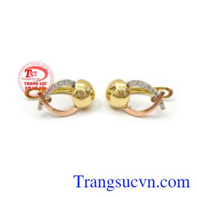 Hoa tai vàng thanh lịch 18k lạ lựa chọn tuyệt vời cho người yêu thương những dịp ý nghĩa