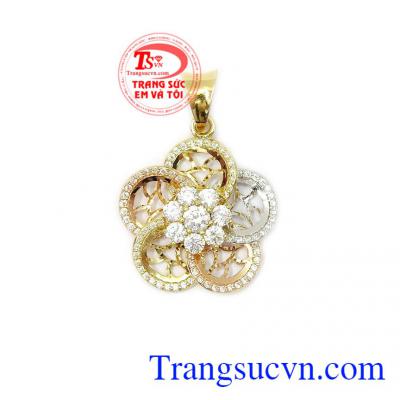 Mặt dây hoa vàng đẳng cấp nhập khẩu Hàn Quốc kiểu dáng đẹp, đính đá độc đáo,Mặt dây hoa vàng đẳng cấp