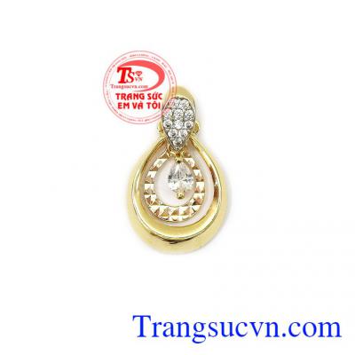 Mặt dây nữ thanh lịch 18k là sản phẩm được nhập khẩu từ Hàn Quốc, với kiểu dáng đẹp chế tác tỉ mỉ,Mặt dây nữ thanh lịch 18k