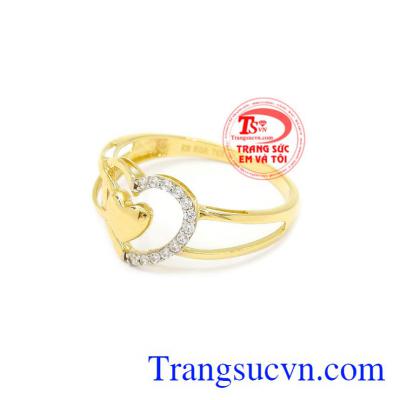 Nhẫn nữ vàng trái tim đẹp là món quà yêu thương dành cho người thương.