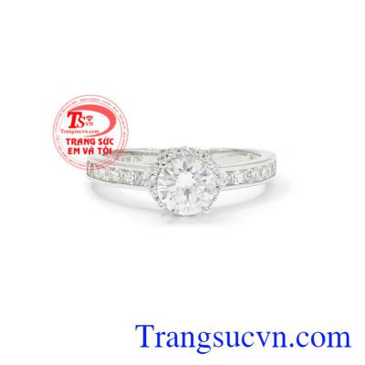 Nhẫn nữ vàng trắng độc đáo được chế tác 3D theo công nghệ Korea chất lượng.