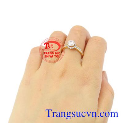 Nhẫn nữ vàng yêu thương vàng 18k bảo hành 12 tháng. 