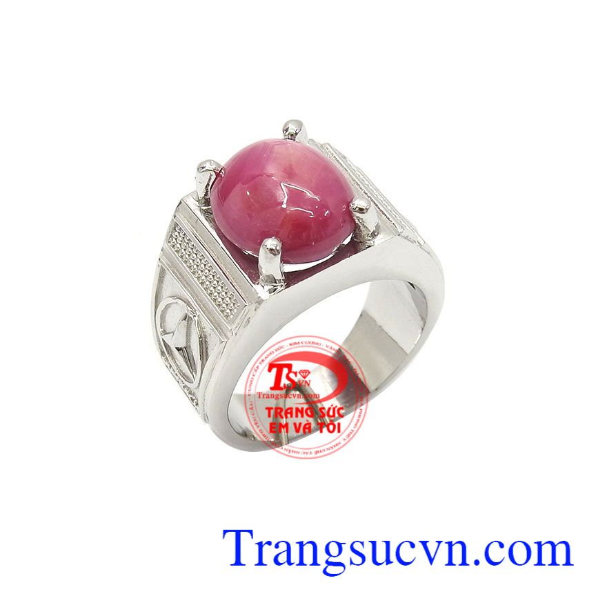 Nhẫn bạc nam Ruby đẹp là sản phẩm được thiết kế 3D tinh xảo với hình ảnh mercedes sang trọng, đẳng cấp