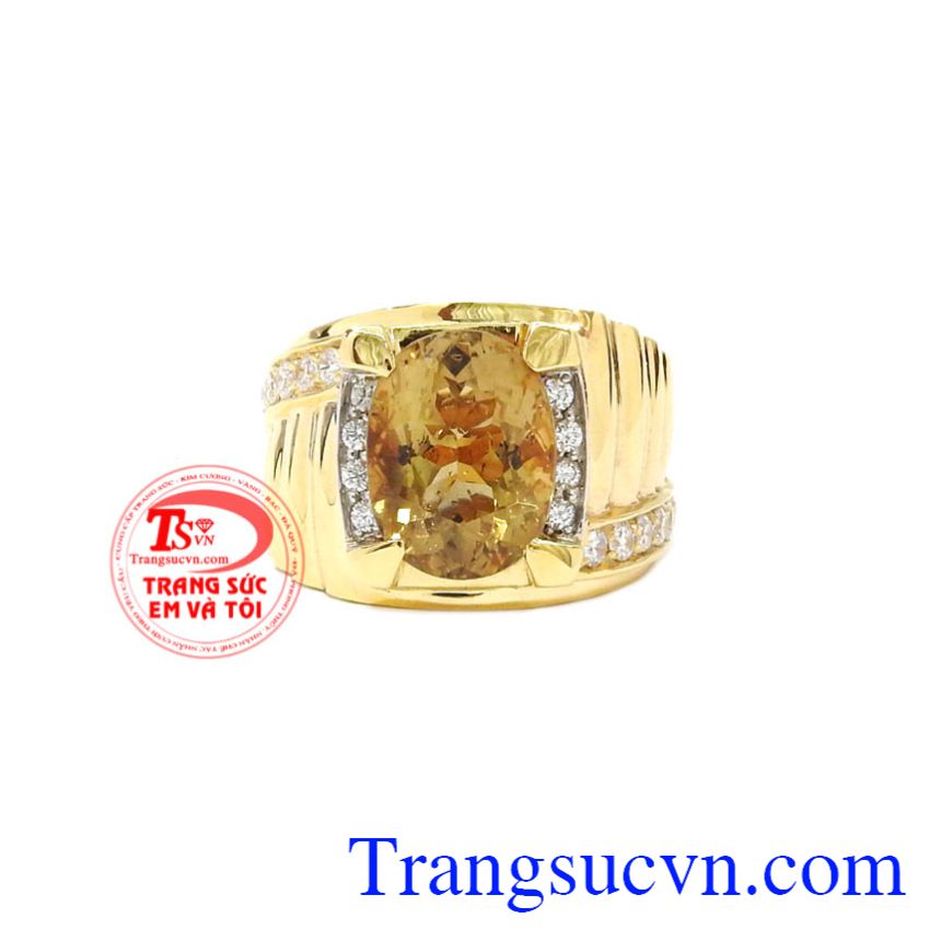 Nhẫn nam vàng Citrine sang trọng được chế tác tỉ mỉ từ đá thạch anh vàng thiên nhiên và vàng 14k.