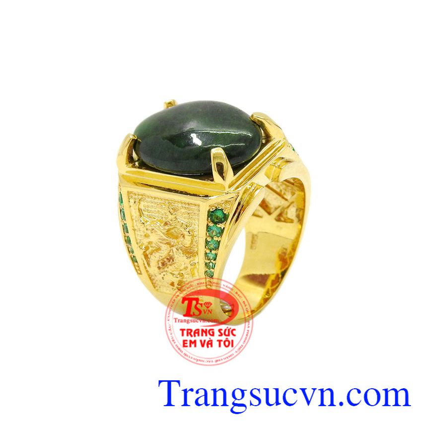 Nhẫn nam vàng tây ngọc cẩm thạch là sản phẩm được chế tác từ đá cẩm thạch thiên nhiên và vàng 14k.