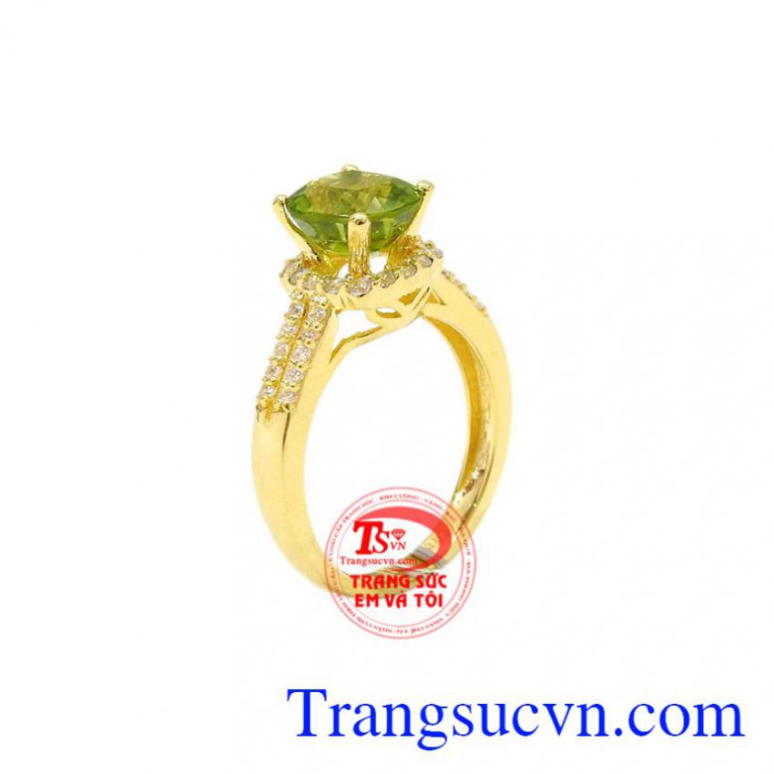 Nhẫn nữ vàng Peridot thiên nhiên