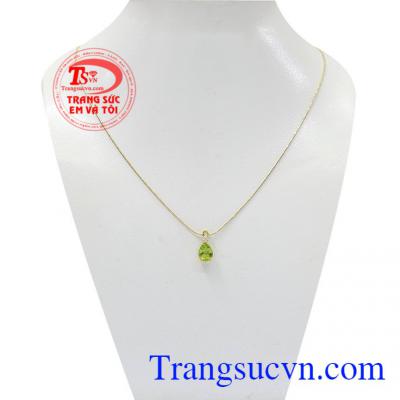 Bộ mặt dây Peridot dịu dàng