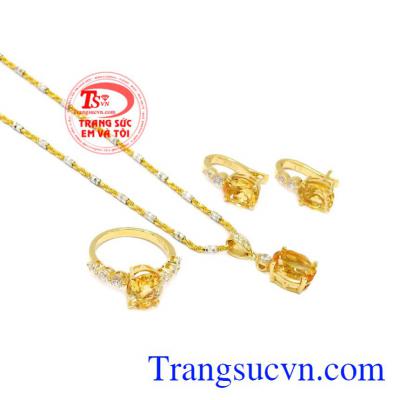 Bộ trang sức vàng nữ Citrine giao hàng trên toàn quốc.