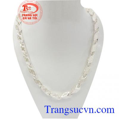 Dây chuyền bạc nam thành công mang phong cách thời trang, sang trọng