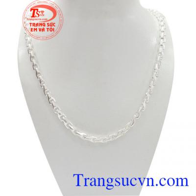 Dây chuyền nam bạc đẳng cấp mang lại ấn tượng mạnh mẽ, sang trọng cho người đeo