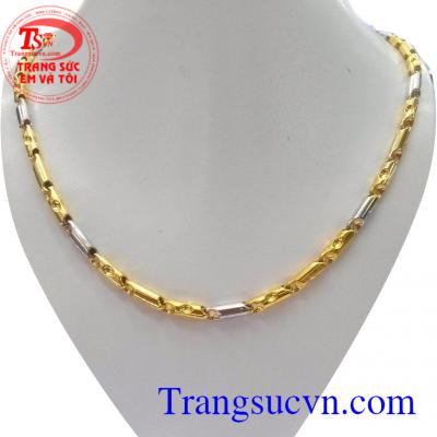 Dây chuyền vàng sáng bóng