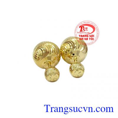 Hoa tai Dior đẳng cấp