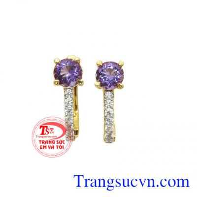 Đá thạch anh tím là biểu tượng cho tâm trí sáng suốt, sự điềm tĩnh và quyền lực