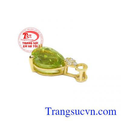 Mặt dây thích hợp với người mệnh hỏa và mệnh mộc,Mặt dây peridot thiên nhiên