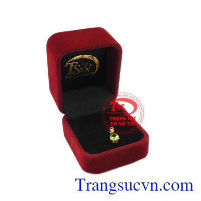Sản phẩm thích hợp làm quà tặng cho người thân hoặc bạn bè,Mặt dây peridot thiên nhiên