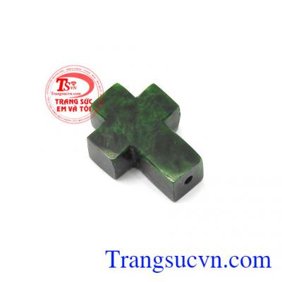 Ngọc cẩm thạch mang lại may mắn, tài lộc và sức khỏe cho người sử dụng,Mặt dây thánh giá Jadeite
