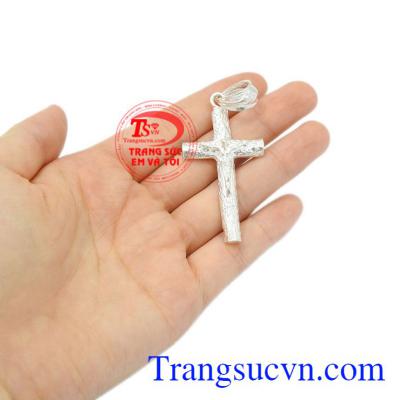 Mặt thánh giá bạc đẹp giao hàng trên toàn quốc.