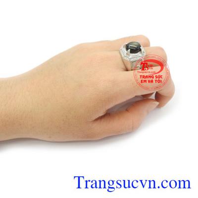Nhẫn bạc nam Sapphire sang trọng thương hiệu uy tín, chất lượng, giao hàng nhanh trên toàn quốc.