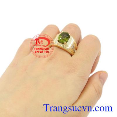Nhẫn nam vàng Peridot thiên nhiên