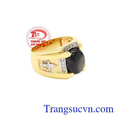 Nhẫn nam vàng Sapphire sao nổi bật.