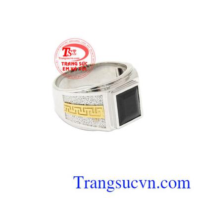 Nhẫn nam vàng trắng Sapphire thiên nhiên nổi bật bảo hành 12 tháng.