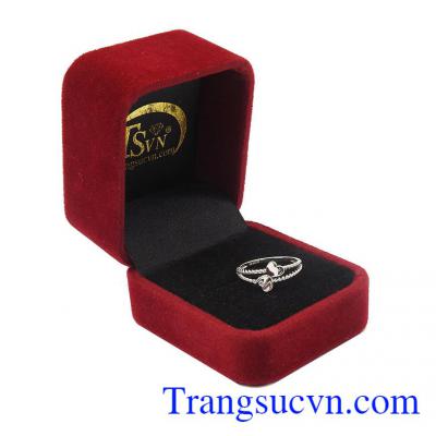 Nhẫn nữ trái tim đẹp
