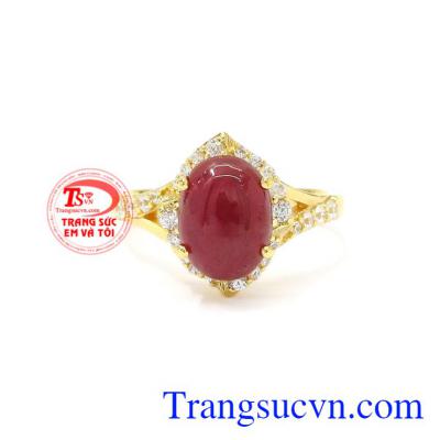 Nhẫn nữ vàng Ruby thiên nhiên sẽ là sự lựa chọn hoàn hảo cho những người thích sự quý phái, sang trọng.