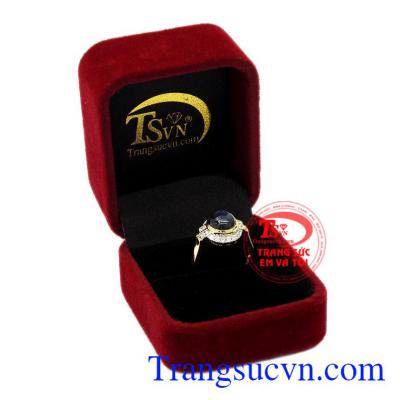 Nhẫn nữ vàng Sapphire sang trọng