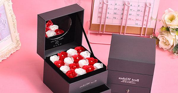 Các kiểu dây chuyền tặng bạn gái ngày 20/10