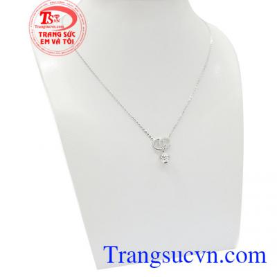 Bộ dây vàng trắng tinh tế thời trang giúp bạn trẻ tự tin thể hiện bản thân