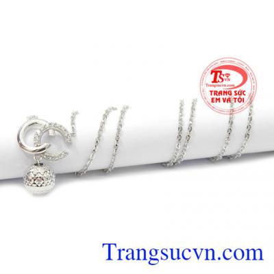 Bộ dây chuyền nữ vàng tây quý phái kết hợp cùng mặt dây chuyền nữ tinh tế và quyến rũ