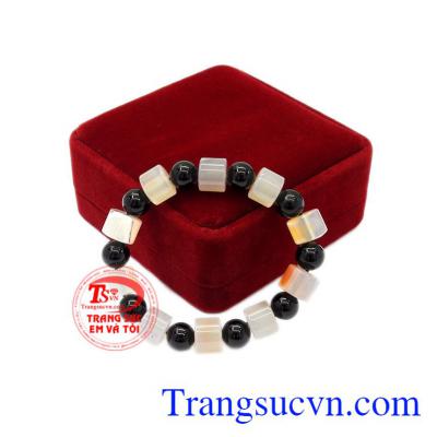 Chuỗi tay mã não độc đáo