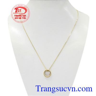 Dây chuyền nữ trái tim nhỏ được chế tác tỉ mỉ, tinh tế, thiết kế vô cùng dễ thương.