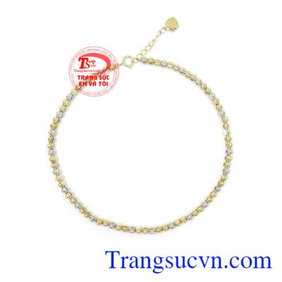 Lắc chân bi vàng xinh xắn thương hiệu uy tín, chất lượng, là món quà ý nghĩa cho người bạn yêu thương.