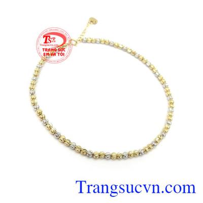 Lắc chân bi vàng xinh xắn thiết kế những hạt bi kết hợp với nhau tạo nên nét quý phái, sang trọng và thời trang