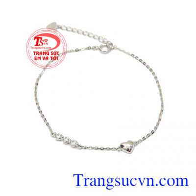 Lắc tay nữ vàng trắng trái tim được chế tác từ vàng 10k và nhập khẩu nguyên chiếc từ Hàn Quốc,Lắc tay nữ vàng trắng trái tim