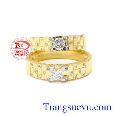 Nhẫn cưới vàng bền chặt vàng 10k Korea giao hàng trên toàn quốc.
