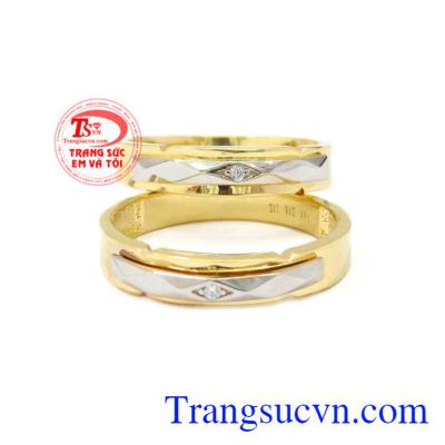 Nhẫn cưới vàng chung thủy là minh chứng cho một tình yêu đẹp.