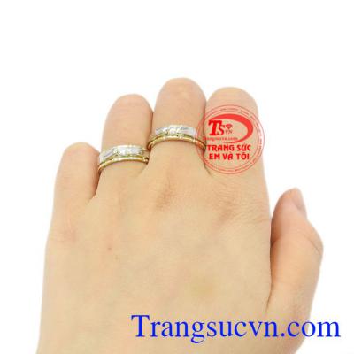 Nhẫn cưới vàng gắn kết