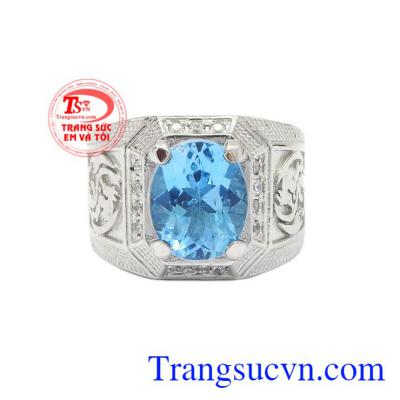 Nhẫn nam bạc Topaz đẹp phù hợp với những người mệnh Mộc và mệnh Thủy.