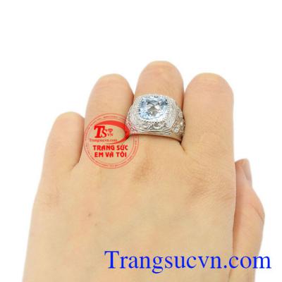 Nhẫn nam bạc Topaz độc đáo