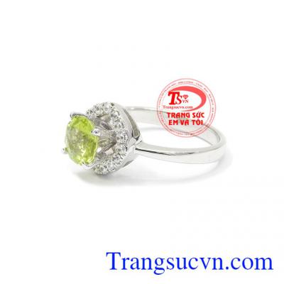 Nhẫn nữ Peridot tài lộc vàng 10k, chất lượng uy tín, bảo hành 6 tháng, giao hàng nhanh trên toàn quốc