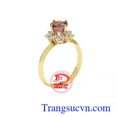 Nhẫn nữ Tourmaline thiên nhiên