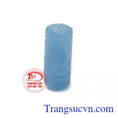 Trụ tròn lu thống aquamarine được chạm khắc hoa văn tinh xảo, sắc nét